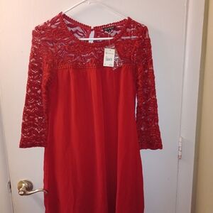 Versona Gypsy Red Lace Top
